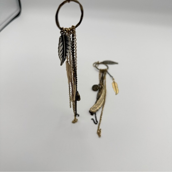 Vintage Style Rose & Feather Chain Drop Earrings Boho Statement Accessory - Picture 5 of 6